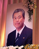 島田ＪＧＴＯ名誉会長の「お別れの会」に７００人