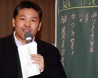 手嶋多一が小学生に夢を語る