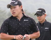 最終日もルーキー対決! 藤本佳則が首位浮上 日本ゴルフツアー機構 The Official Site of JAPAN GOLF TOUR