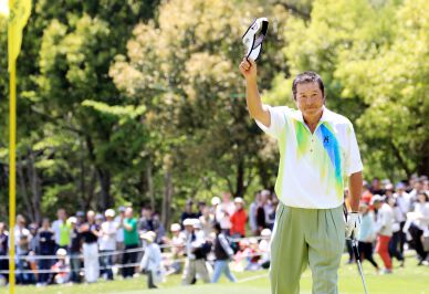ジャンボ尾崎が「ここに居られて良かった」 - 日本ゴルフツアー