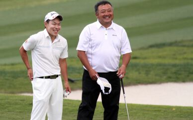 男子プロゴルファー 藤本佳則 ネスレ優勝！直筆サイン入り本人