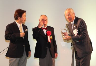 第6回日本プロゴルフ殿堂入りを顕彰