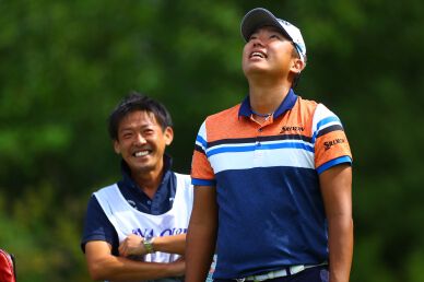 Back from 2 weeks of injury absent Daijiro Izumida blows away his stress with 6 under top tie play