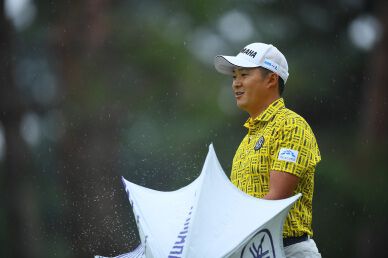 Shugo Imahira imaged his 36th hole as if it was the "final hole" just in case 