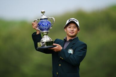 23 years old Naoyuki Kataoka became the "First Champion" of the Japan Players Championship