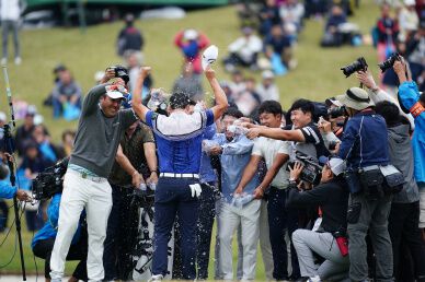 Jung-Gon Hwang made his wish come true by holing a winning eagle putt at 18th