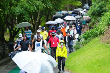 Thank you, fans, volunteers and everyone at Shishido Hills for warm encouraging support