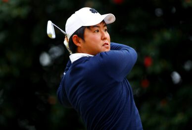 First comer to JT Cup Tomoyasu Sugihara shoots 66 to finish at 3T on R1