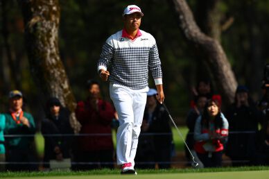 Host Pro Hideki Matsuyama starts off as 3T in good position for his V2 at Phoenix CC