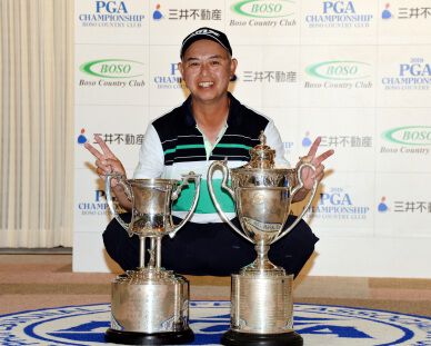 谷口徹が優勝副賞を寄贈