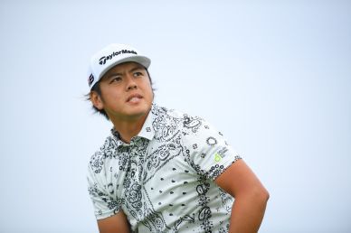 342 yards "Long Drive Monster" Takahiro Hadachi jumps up in tied to 4th