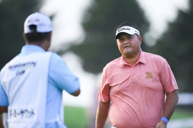 Prom Meesawat becomes co-leader of Round 1 along with Ryo Ishikawa