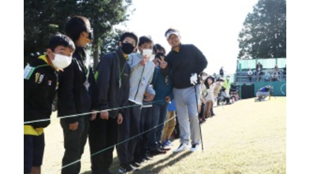Yosuke Tsukada thanks elementary students cheering which encouraged him to play tougher