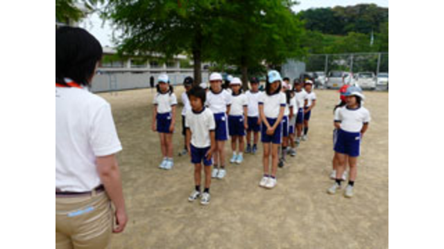 香南市立香我美小学校でスナッグゴルフによる実技講習会と親子イベントを実施（5月28日）