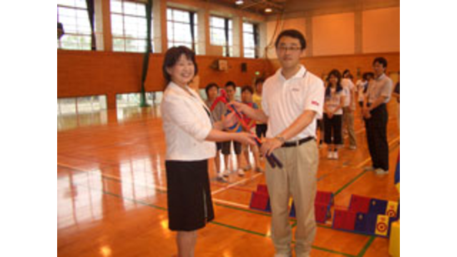 高知市立高須小学校でスナッグゴルフ実技講習会を開催(6月26日)