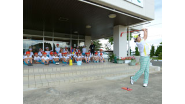 山元町立山下第二小学校でスナッグゴルフ実技講習会を開催（7月17日）