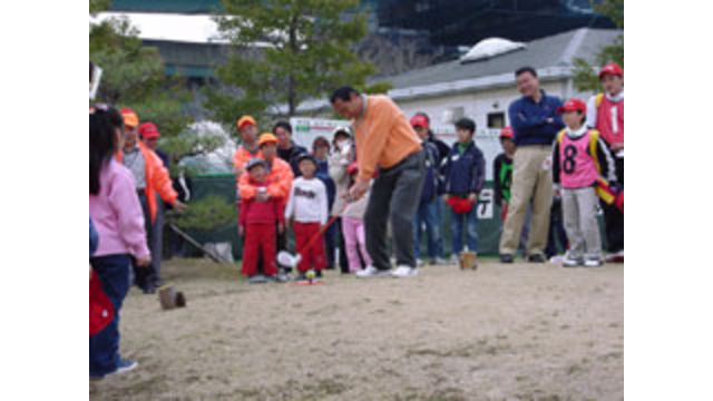 尼崎テクノランド(兵庫県)にて親子スナッグゴルフ大会を開催。（4月2日）