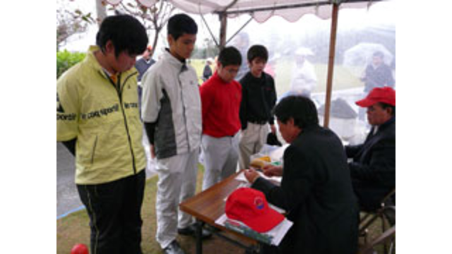 ハイビスカスカップ第4回全国小中学生ゴルフ伊江島大会を開催（12月26日）