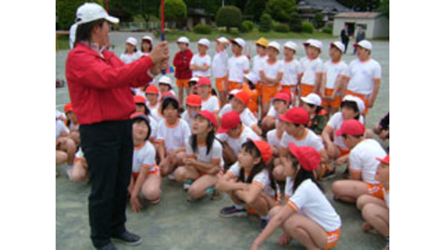 茨城県那珂市立菅谷西小学校にてスナッグゴルフ講習を実施。（5月11日）