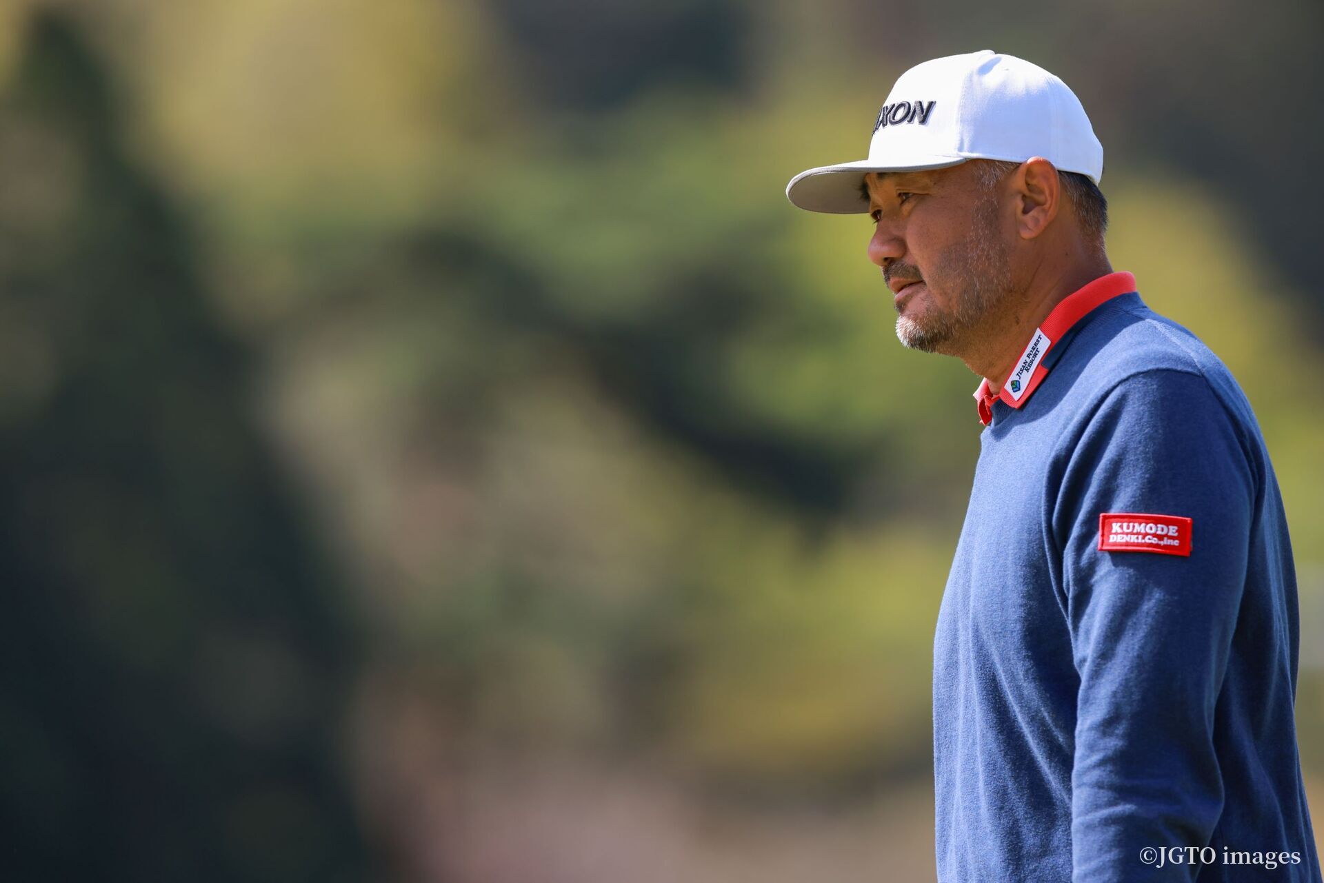 Practice makes perfect for Lee, trails Miyamoto by two