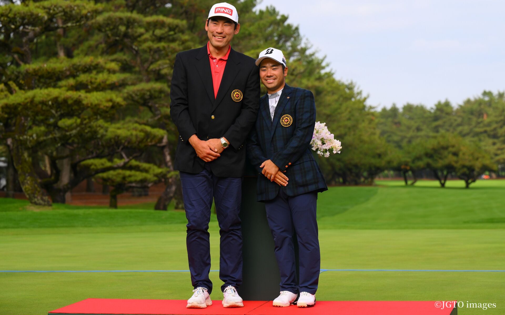 今季4勝目で一段と際立つ強さと身長差。比嘉一貴が王座への