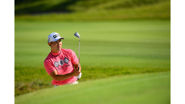 Semikawa stays in the hunt in Hawaii