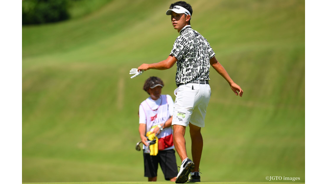 ファッションリーダー！ 阿久津未来也がプロ人生初の最終日最終組へ