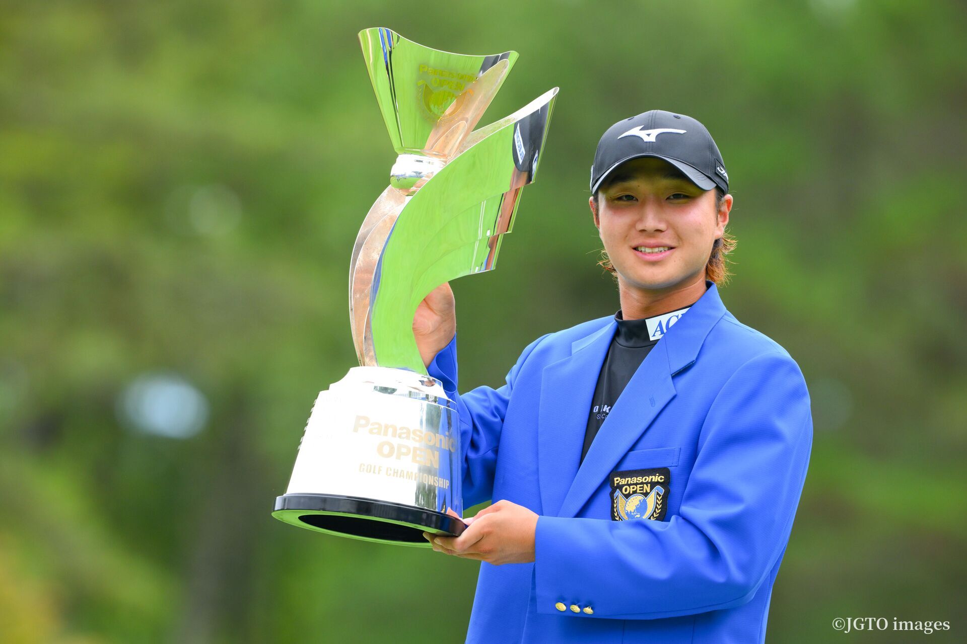 平田憲聖が逆転。年少3番目の今季4勝＆23年ぶりの月間3勝で賞金1億円を突破