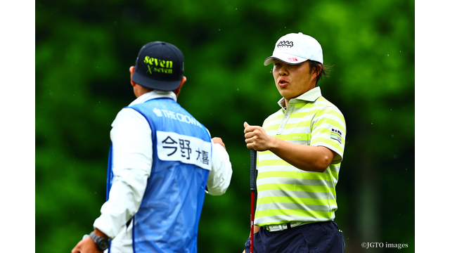 第2ラウンドが終了。今野が首位、2位に金子。通算５オーバーまでの62人が決勝へ