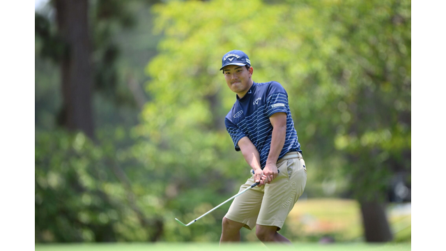 Kawamoto storms home to take early lead