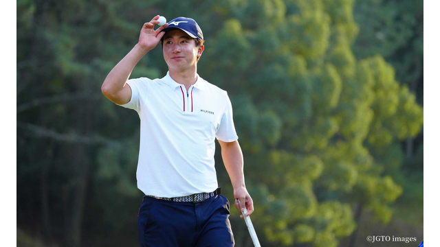杉浦悠太が3打リードで首位キープ