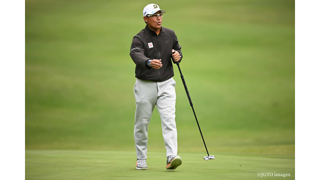 愛弟子の5アンダーに励まされ。宮里優作も首位発進。21年連続24回出場の妙。