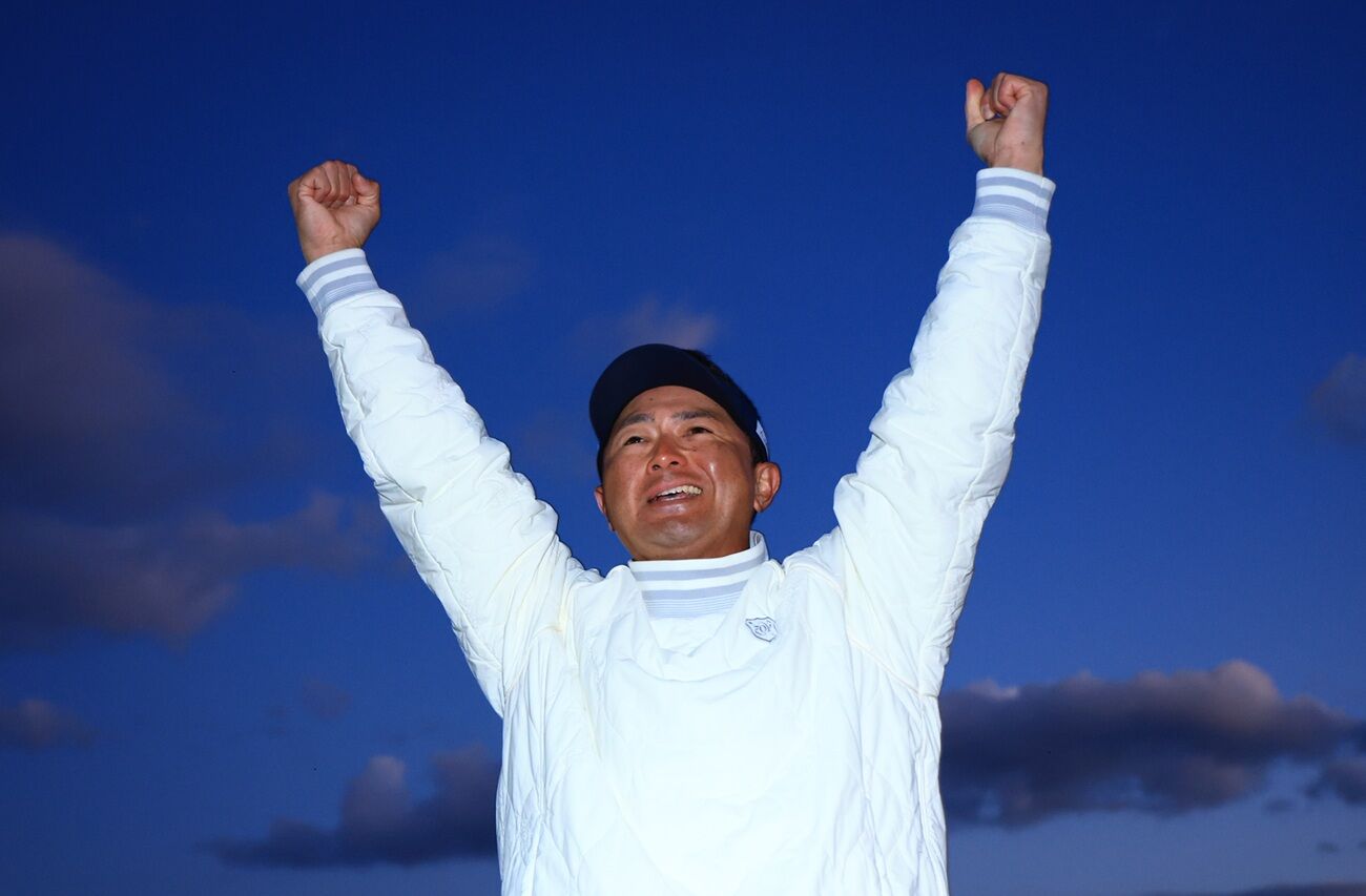 片岡大育がプレーオフを制して7打差逆転！悲願の１位通過を果たす