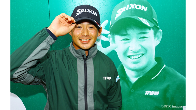 「ヤバ」「スゴ」女王も仰天。片岡尚之の戴冠パット