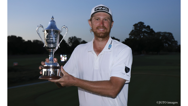 プレーオフ6Hの末…。豪のトラビス・スマイスが初代王者に