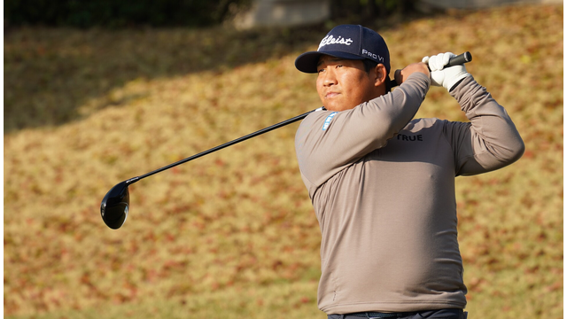 予選Rが終了。杉本スティーブが“流ちょう”にV争いへ