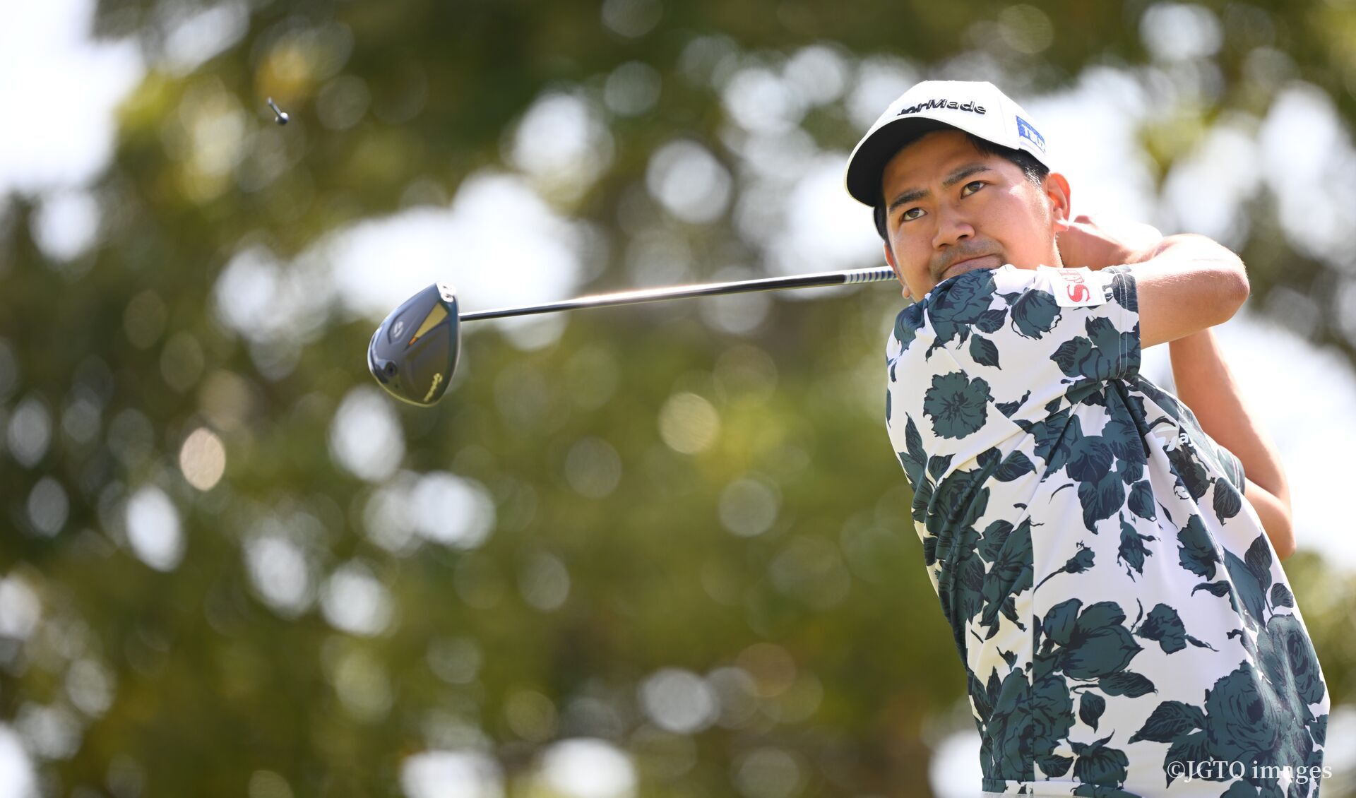 元日に結婚。石坂友宏が風に吹かれて初V争い