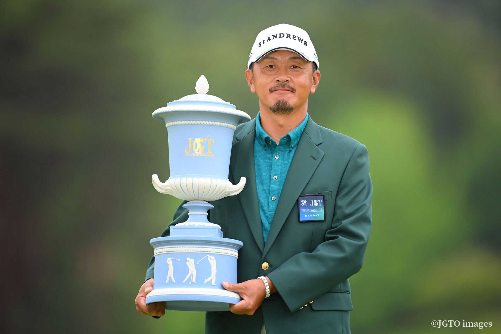 岩田寛が史上初の宍戸で2勝目、ツアー通算8勝目