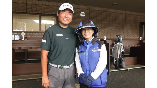 今年から所属プロ。杉山知靖が“キャディママ”と力を合わせて恩返しの真っ最中