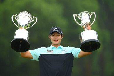 Seong-Hyeon Kim grabs his 1st Tour victory at the Major "Japan PGA Championship"