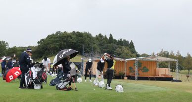 Live sports, art and great delicacies all free at "ISPS HANDA Gatsu-n to tobase Tour tournament"
