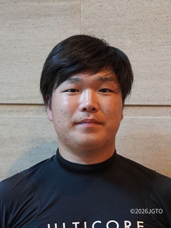商崎 涼平