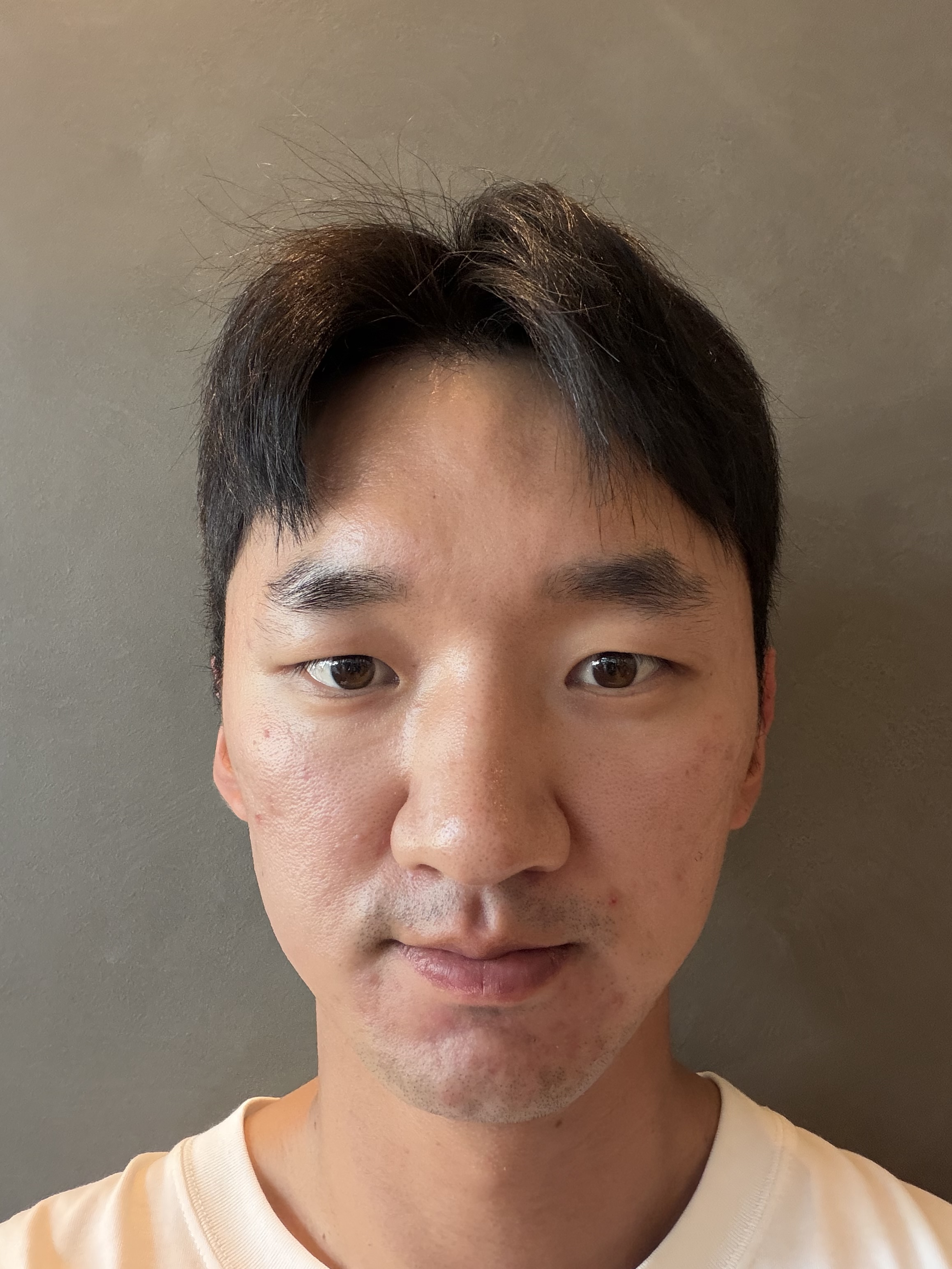 尹 相弼